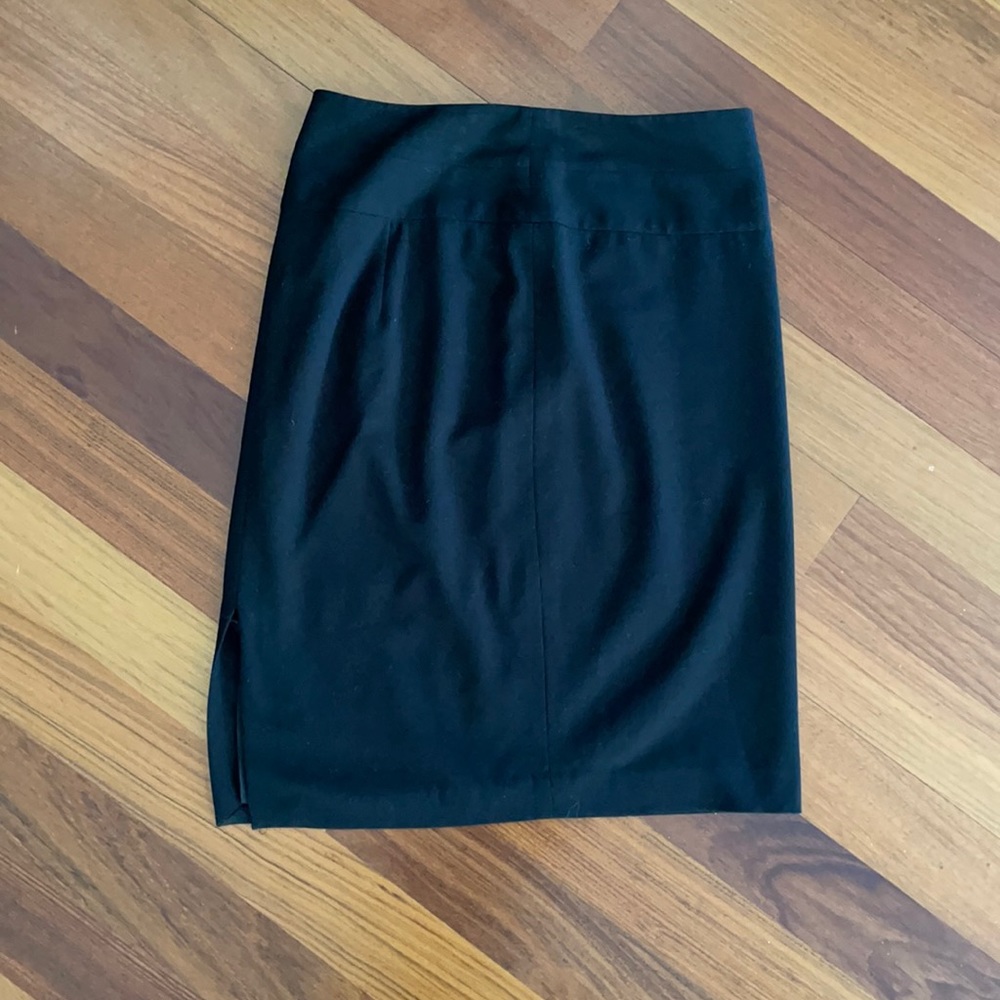 The Limited Pencil Skirt